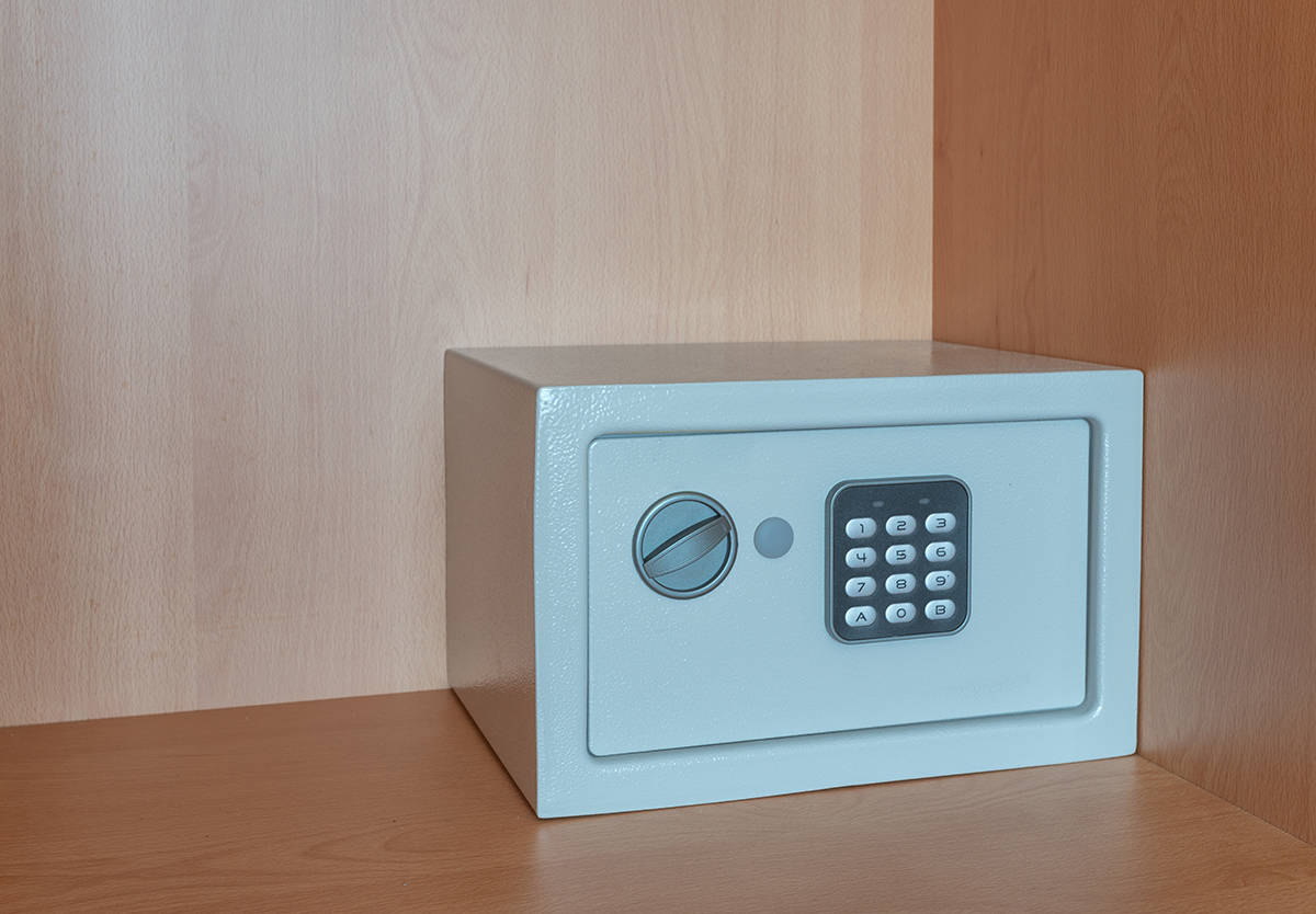 What Is a Safe Deposit Box