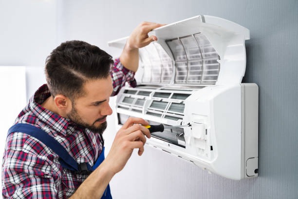 Hiring an AC Technician in Worcester