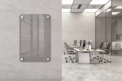 Just Visible Signs of Pests