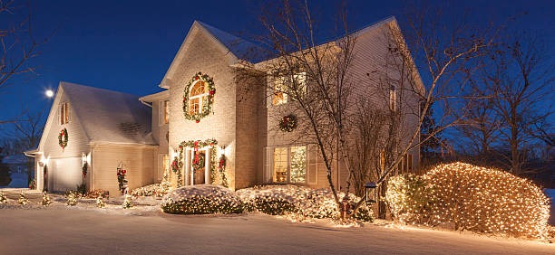 Spectacular Holiday Lighting Displays
