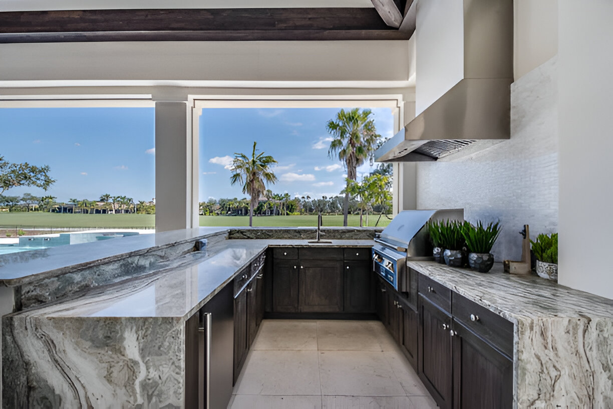 Outdoor Kitchen Ideas